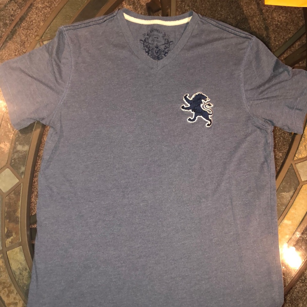 Express Vneck